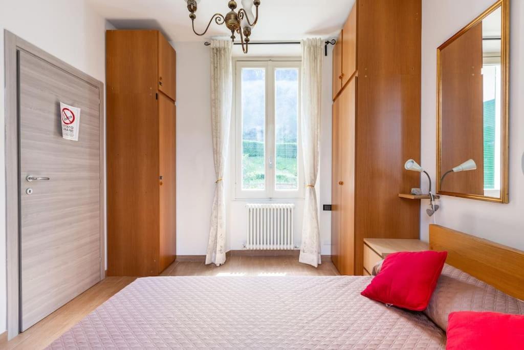 Como 100Mq 5 Mins To Center + Free Park And View Exterior foto