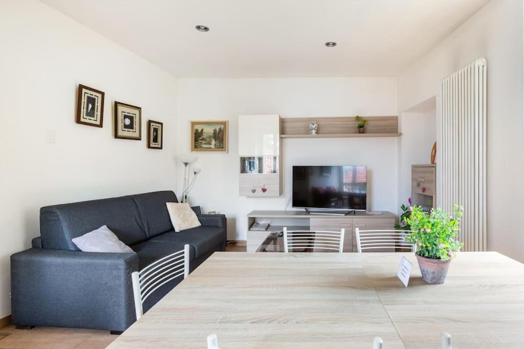 Como 100Mq 5 Mins To Center + Free Park And View Exterior foto